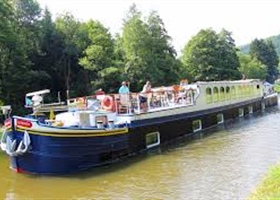 Barging in Burgundy - Wine Lover's Alert!